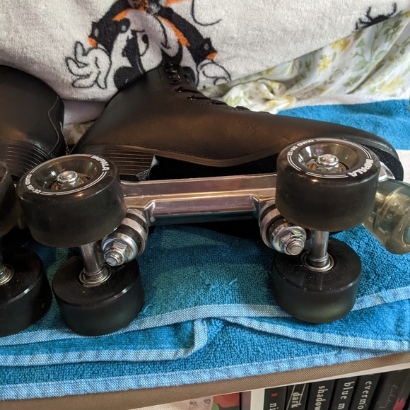 SOLD - Picture 3 of 12